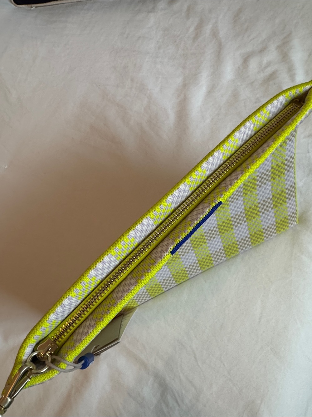 NWT Rothy’s Wristlet - Picture 3 of 8